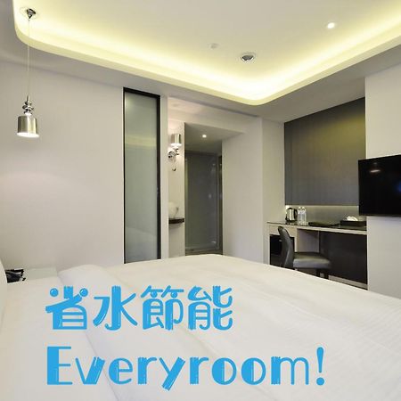 Stay Hotel - Taichung Yizhong Ngoại thất bức ảnh
