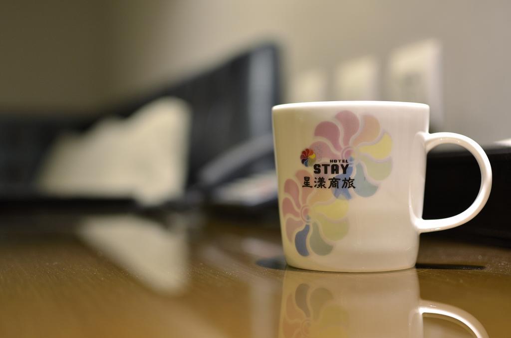 Stay Hotel - Taichung Yizhong Ngoại thất bức ảnh