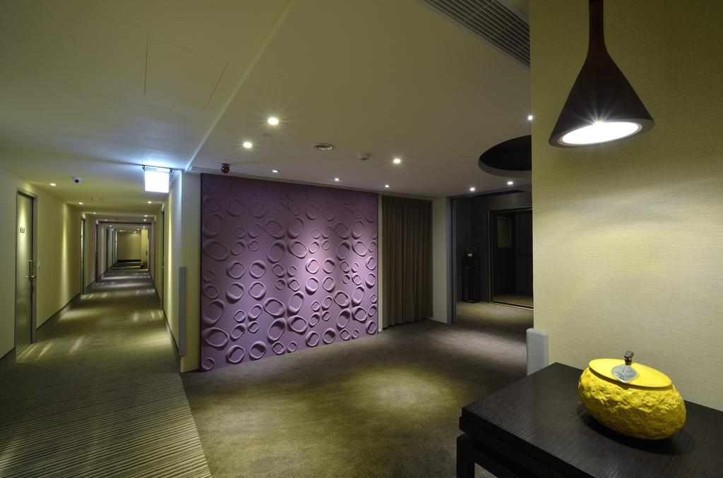 Stay Hotel - Taichung Yizhong Ngoại thất bức ảnh