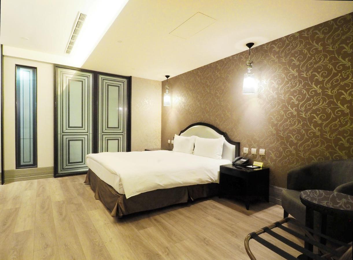 Stay Hotel - Taichung Yizhong Ngoại thất bức ảnh