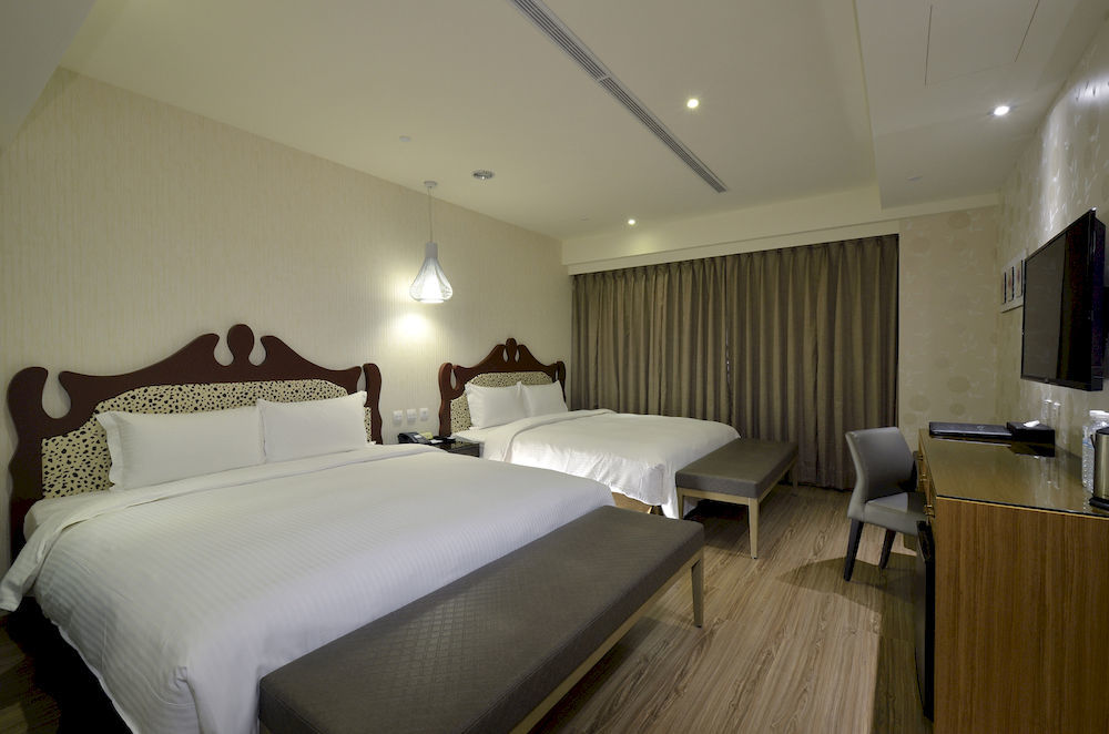 Stay Hotel - Taichung Yizhong Ngoại thất bức ảnh